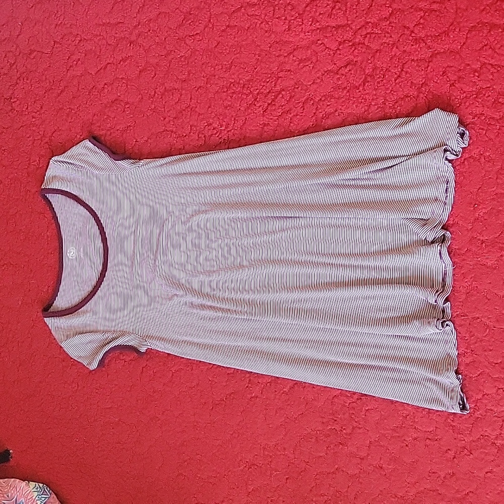 Brand: So. Size: L. Color: white and maroon.